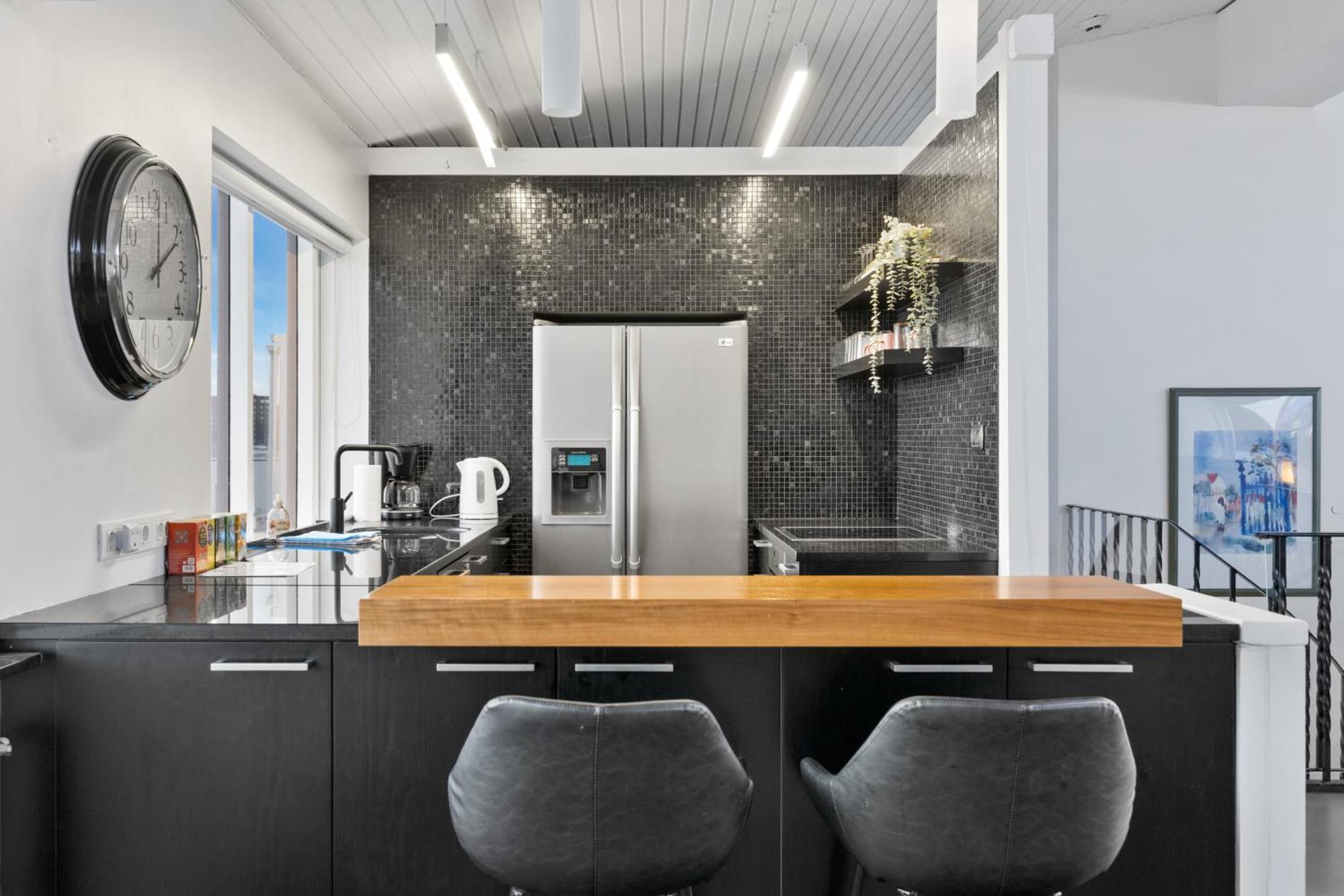 Penthouse Apt On The Shopping Street-Free Parking Reykjavik Luaran gambar