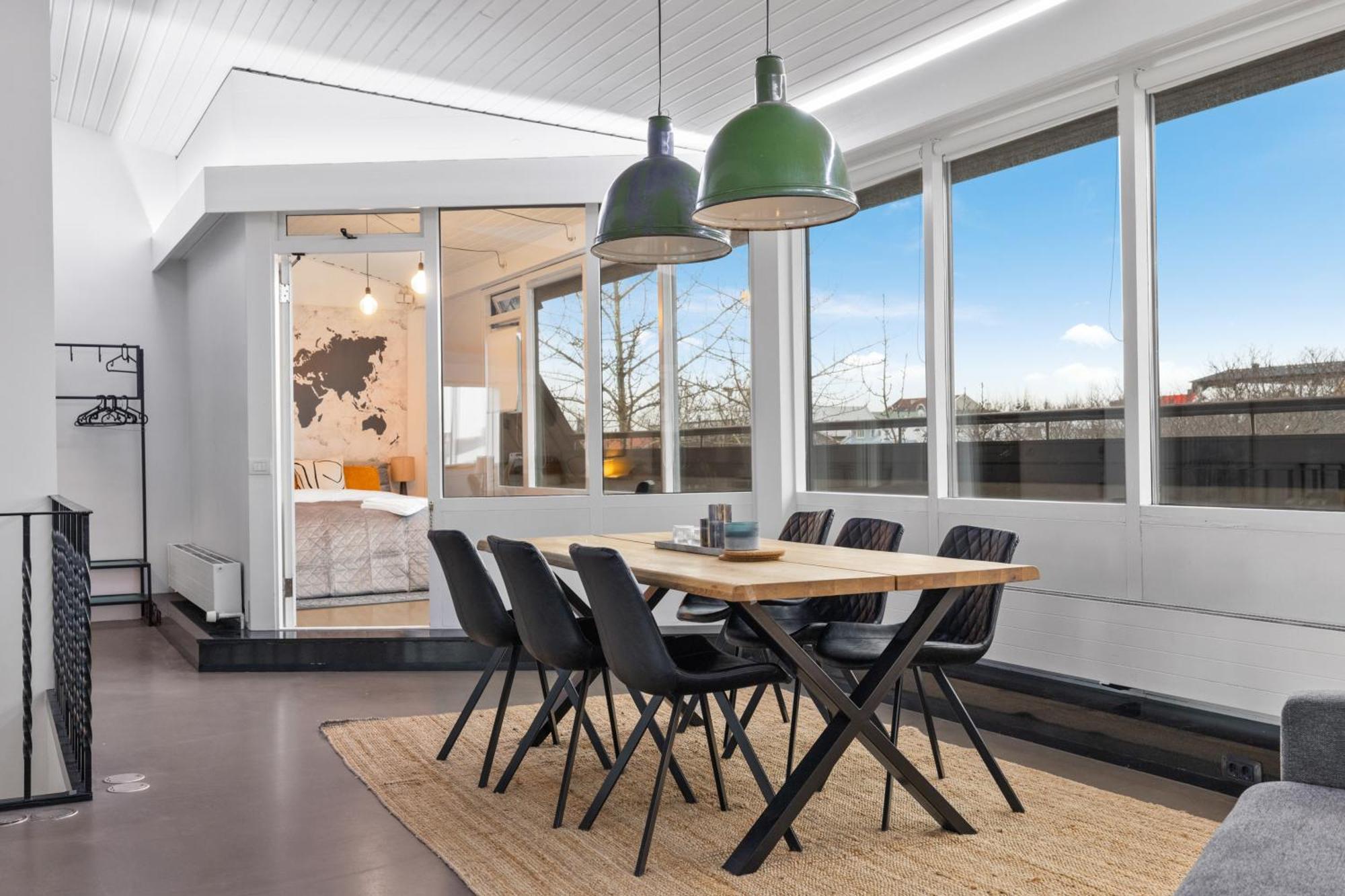 Penthouse Apt On The Shopping Street-Free Parking Reykjavik Luaran gambar