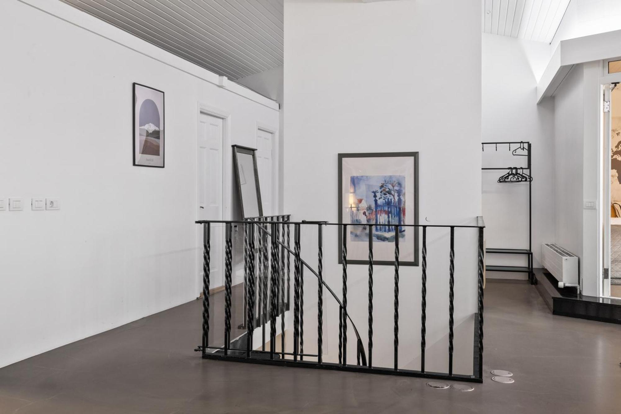 Penthouse Apt On The Shopping Street-Free Parking Reykjavik Luaran gambar