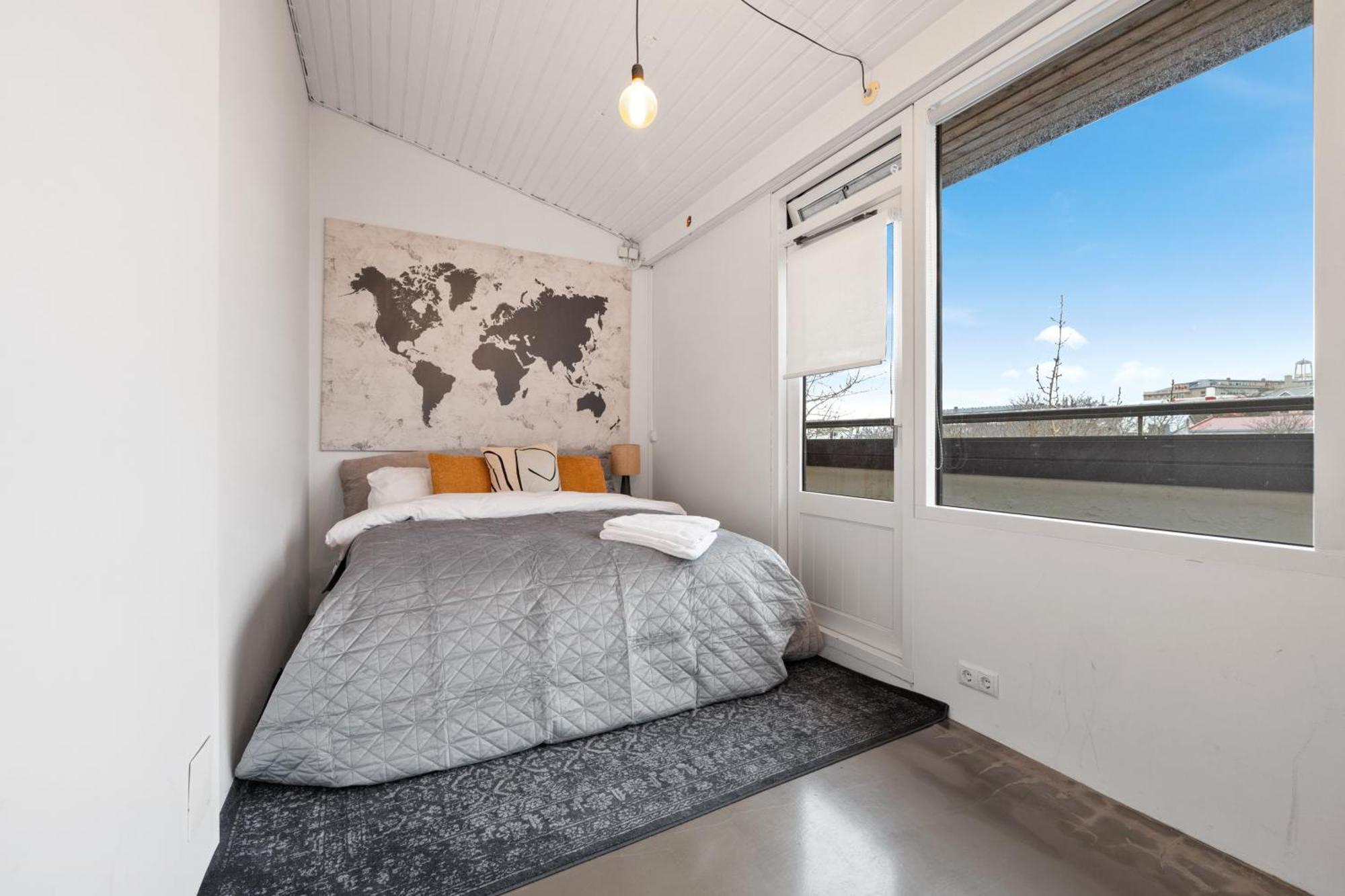 Penthouse Apt On The Shopping Street-Free Parking Reykjavik Luaran gambar